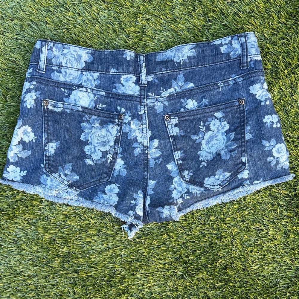 Dark Blue Floral Jean Shorts - Picture 3 of 4